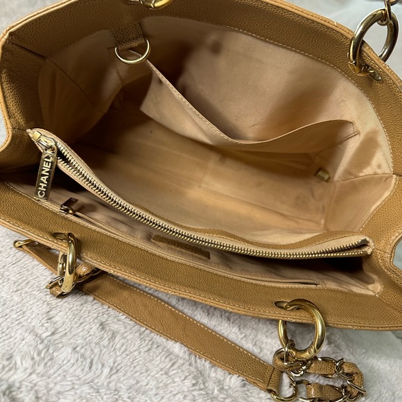 Chanel Caviar GST Pm tote - Picture 12 of 12